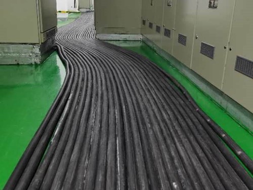 井陉矿如何根据理论计算公式计算温度对特定电压测量结果的影响？