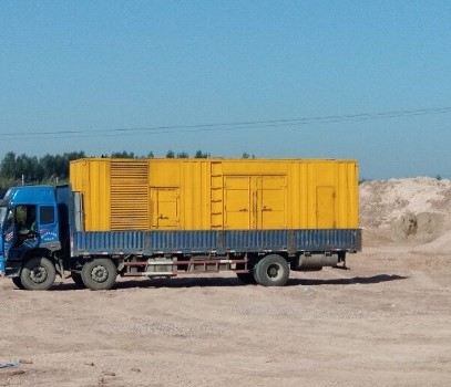 井陉矿海拔3000m以上地区的变压器外绝缘距离应如何确定？